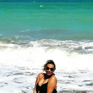 Meet your Posher, Nilza